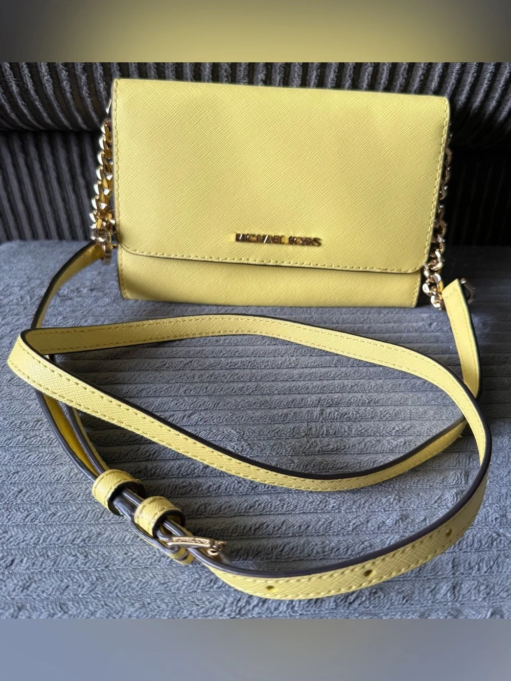 MICHAEL KORS Yellow Saffiano Leather Crossbody Small Bag Wallet with Gold Chain